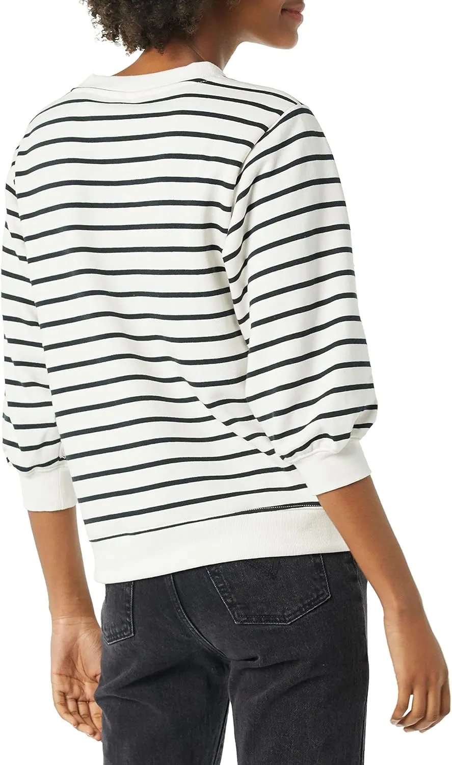 Amazon Essentials Women's French Terry Fleece Crewneck Sweatshirt with Sleeve Detail