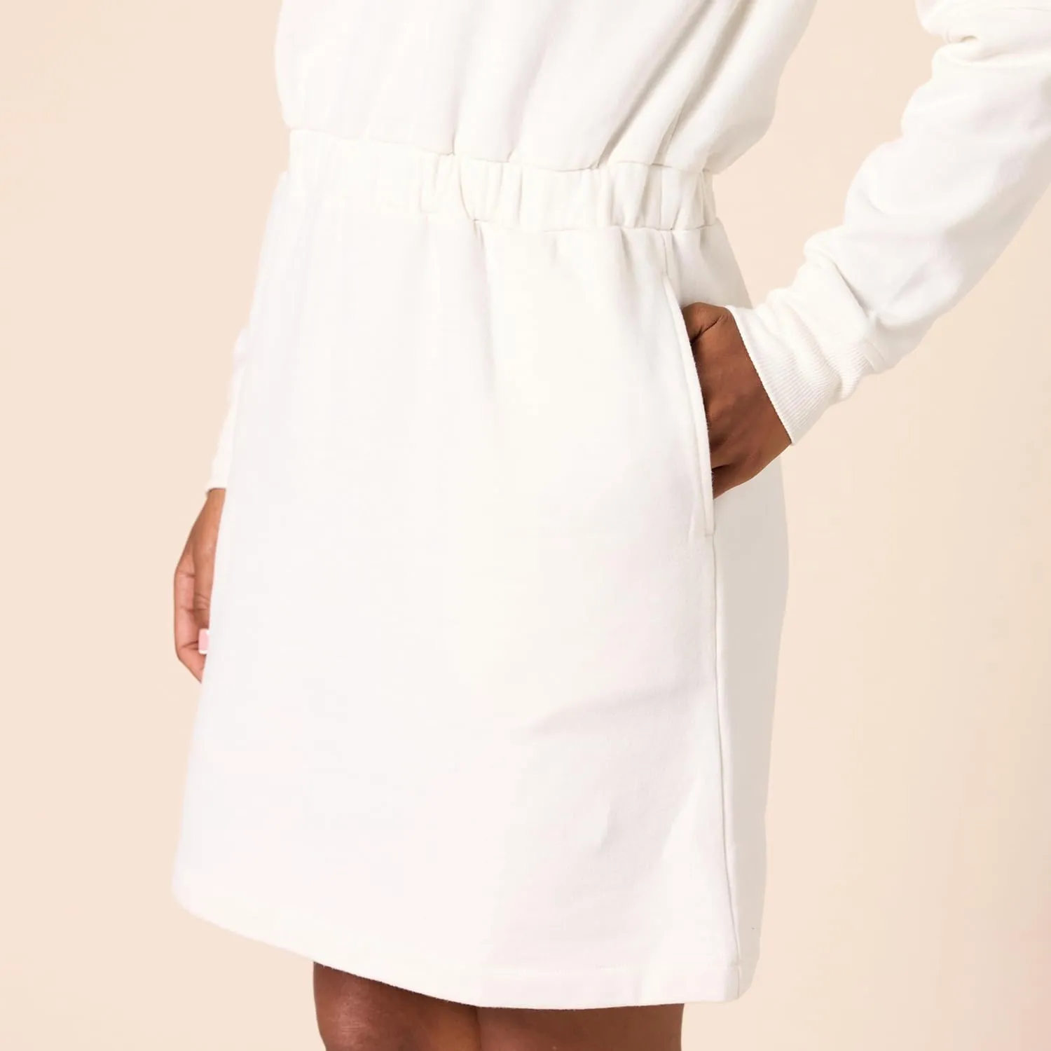 Amazon Essentials Women's Waisted Sweatshirt Dress (Available in Plus Size)