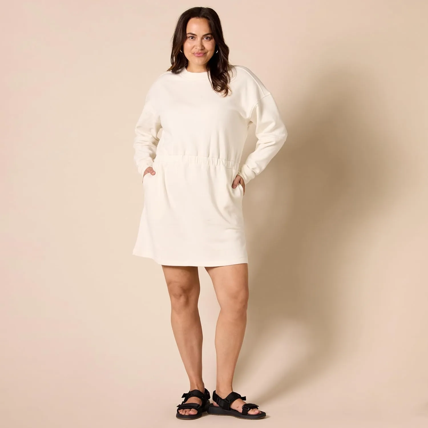 Amazon Essentials Women's Waisted Sweatshirt Dress (Available in Plus Size)