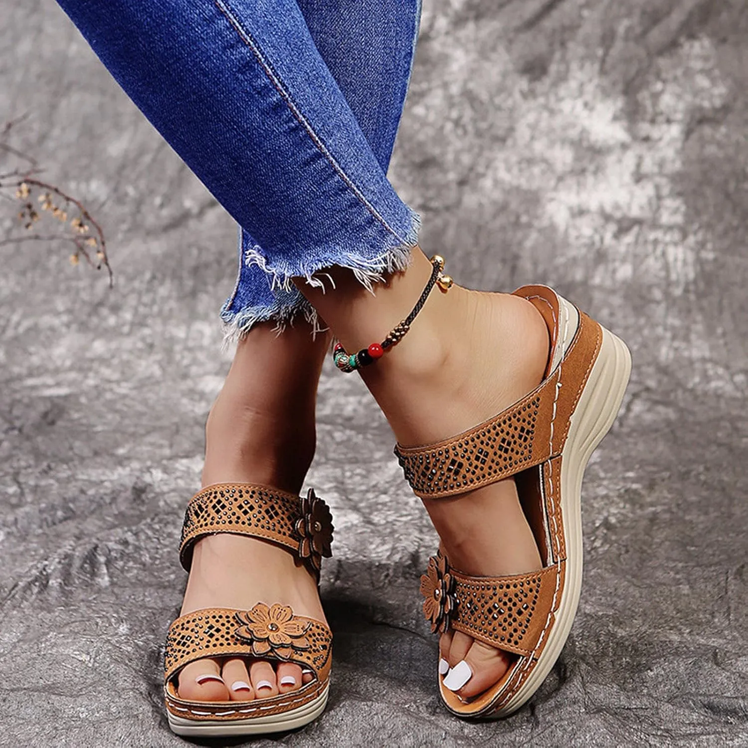 Eduavar Sandals Women Comfortable, Womens Sandals Trendy Breathable Sandals Slip On Platform Wedge Sandals Heels Sandals