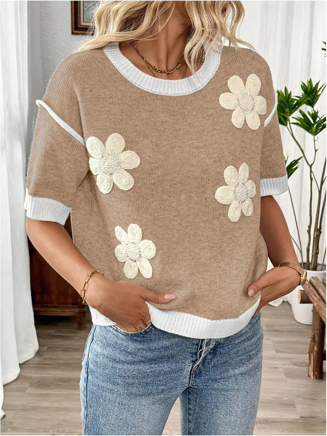 Floerns Women's Short Sleeve Crew Neck Flower Loose Knitted Sweaters Pullover Tops