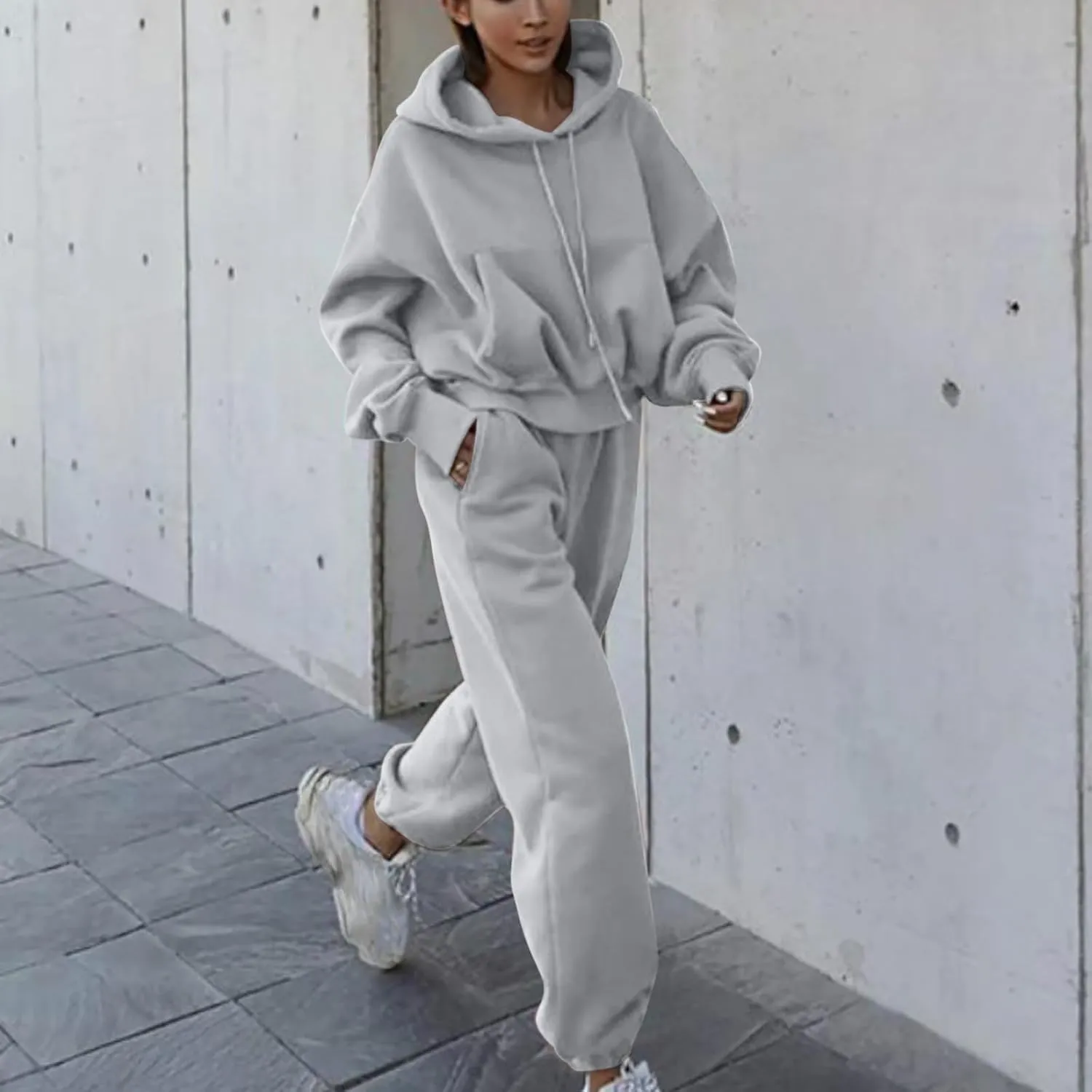 Lastesso Womens Matching Lounge Set Soft Long Sleeve Drawstring Tops Baggy Solid Sweat Suits Casual Sprint Fall Clothes