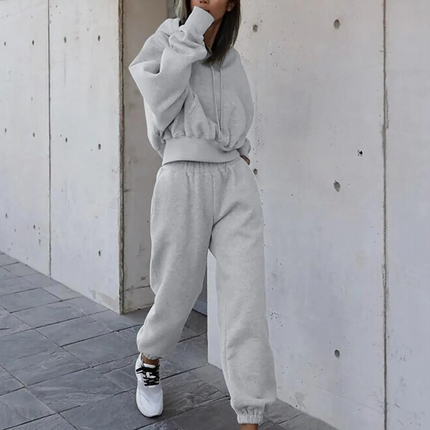 Lastesso Womens Matching Lounge Set Soft Long Sleeve Drawstring Tops Baggy Solid Sweat Suits Casual Sprint Fall Clothes
